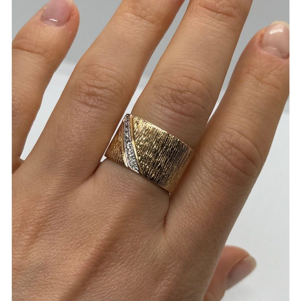 925 Sterling Silver Gold Plated Cz Ring Size 7